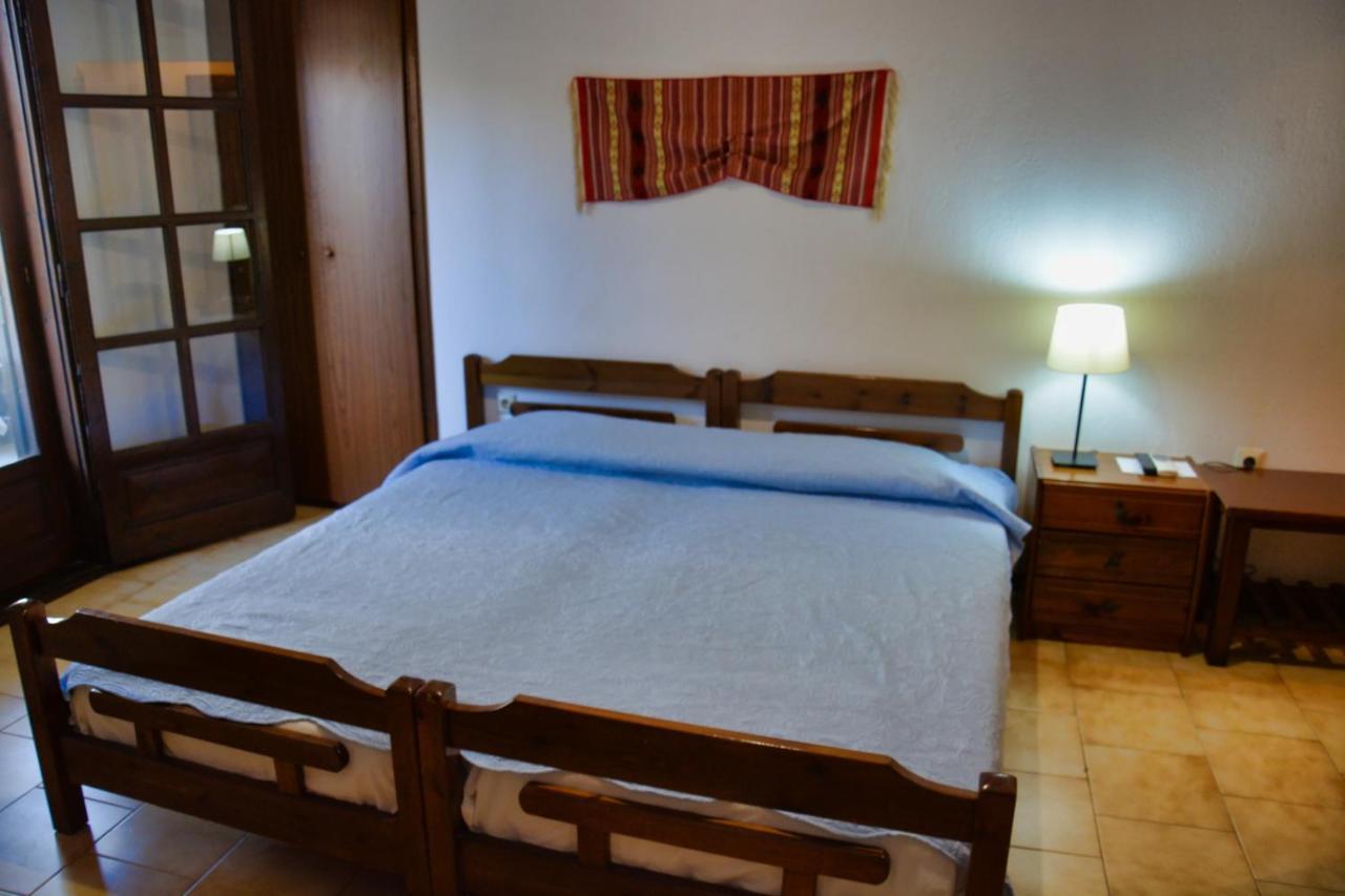 Papatzikos Traditional Guesthouse ネオス・マルマラス エクステリア 写真
