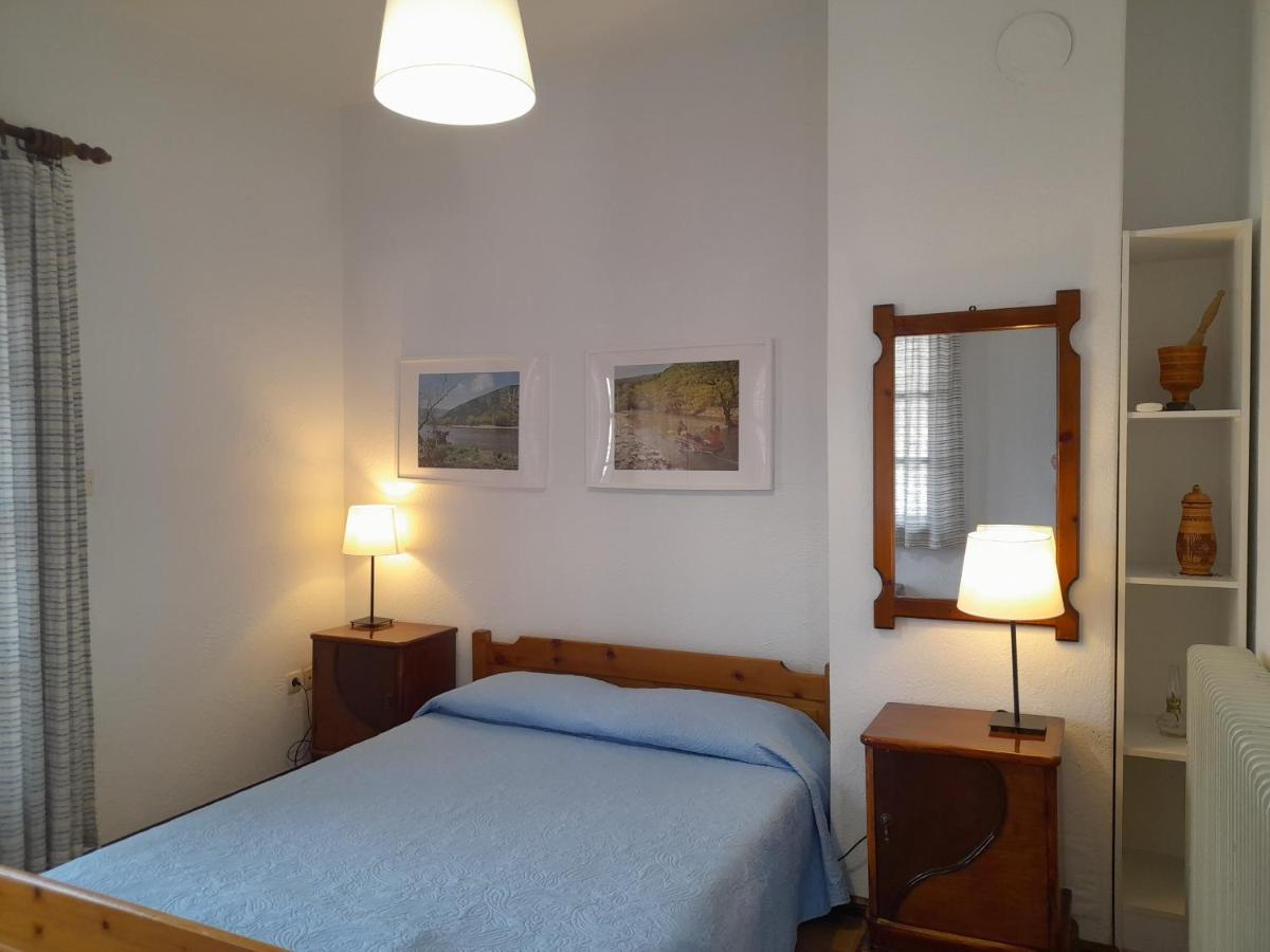 Papatzikos Traditional Guesthouse ネオス・マルマラス エクステリア 写真