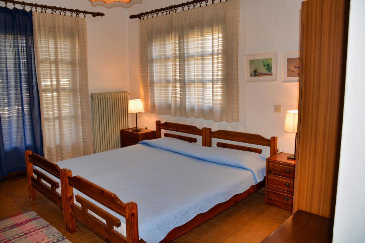 Papatzikos Traditional Guesthouse ネオス・マルマラス エクステリア 写真